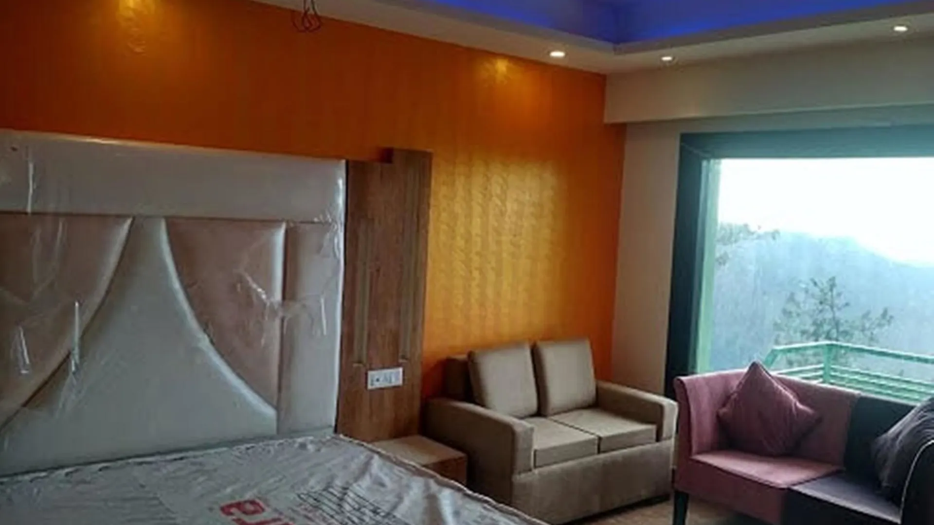 Aachman Nature Valley Resort Shimla Hotel