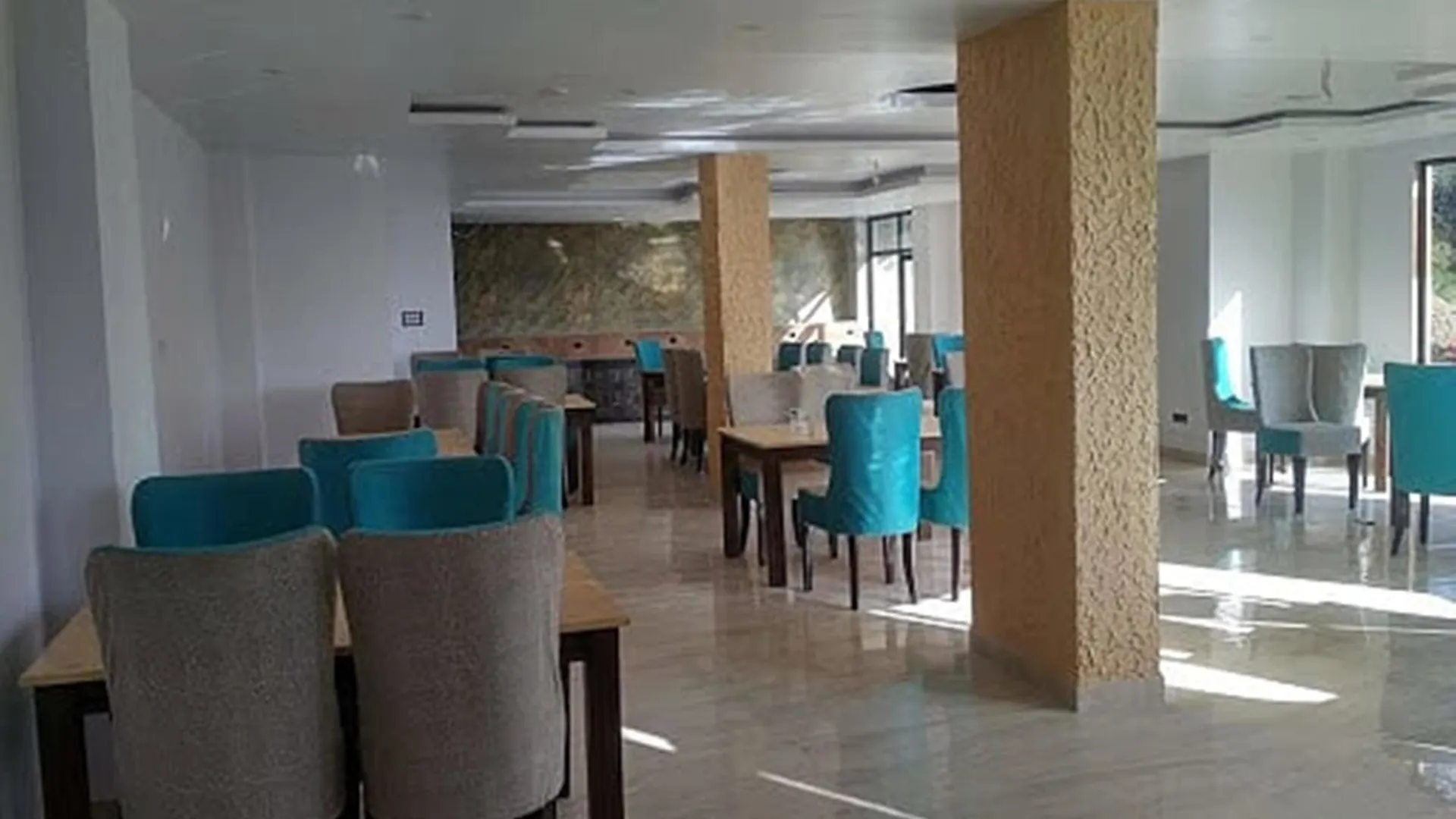 Hotel Aachman Nature Valley Resort Shimla